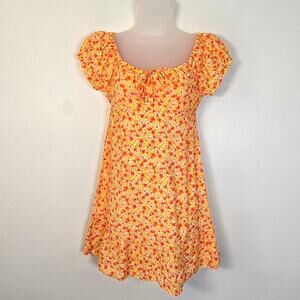 No Boundaries Baby Doll Dress Women's S Yellow Orange Dainty Floral Milk Maid